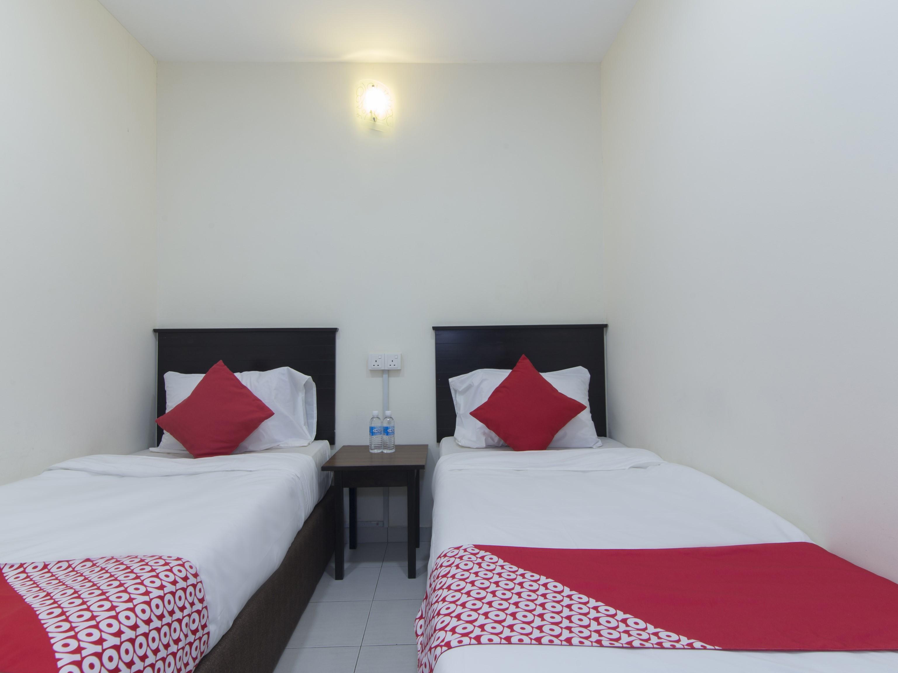 Oyo 91130 Hotel 91 Bukit Mewah Kajang Exterior photo