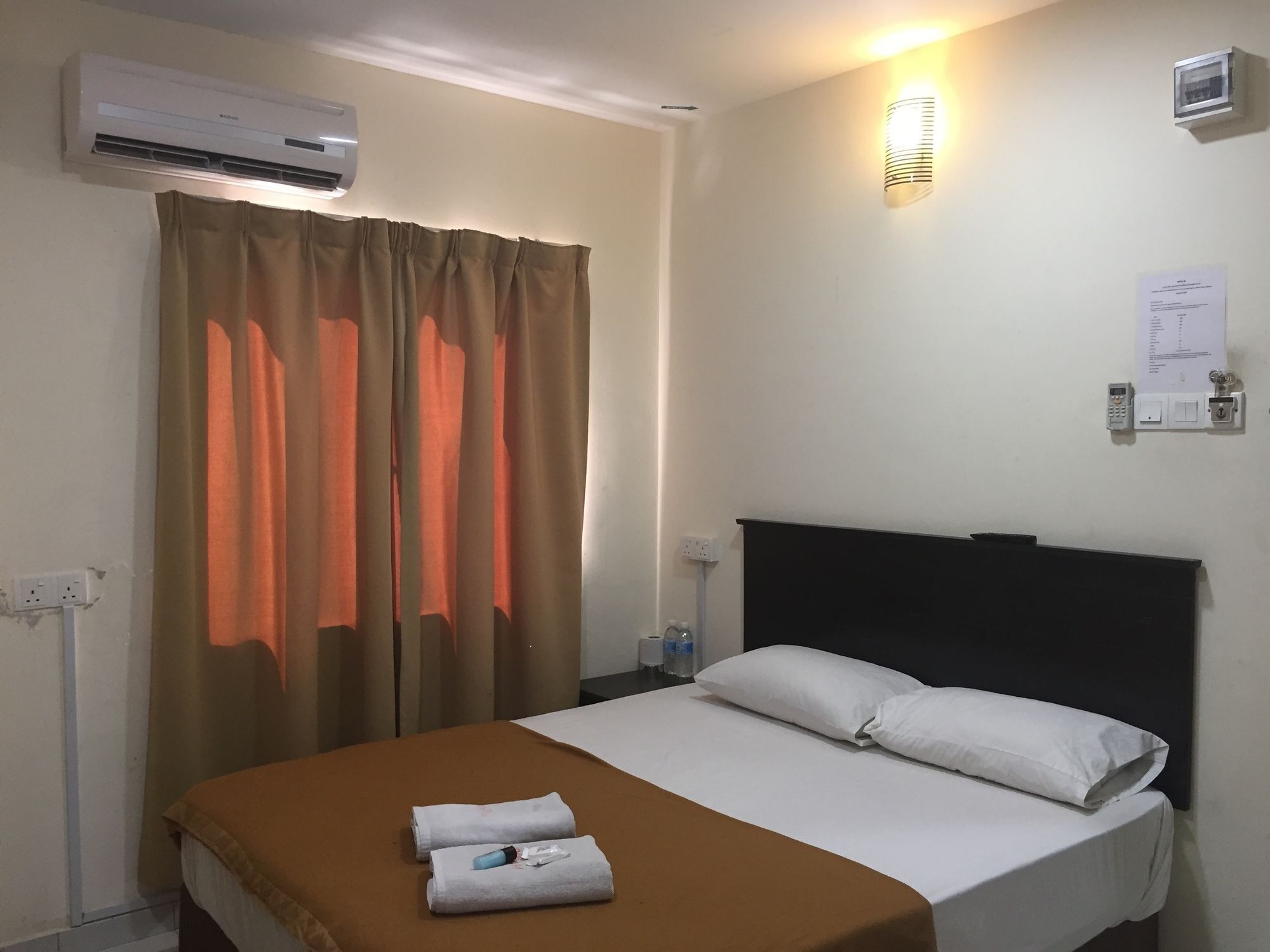 Oyo 91130 Hotel 91 Bukit Mewah Kajang Exterior photo